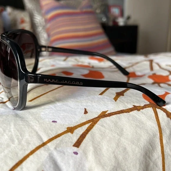 Marc Jacobs collection shield sunglasses - Picture 4 of 6